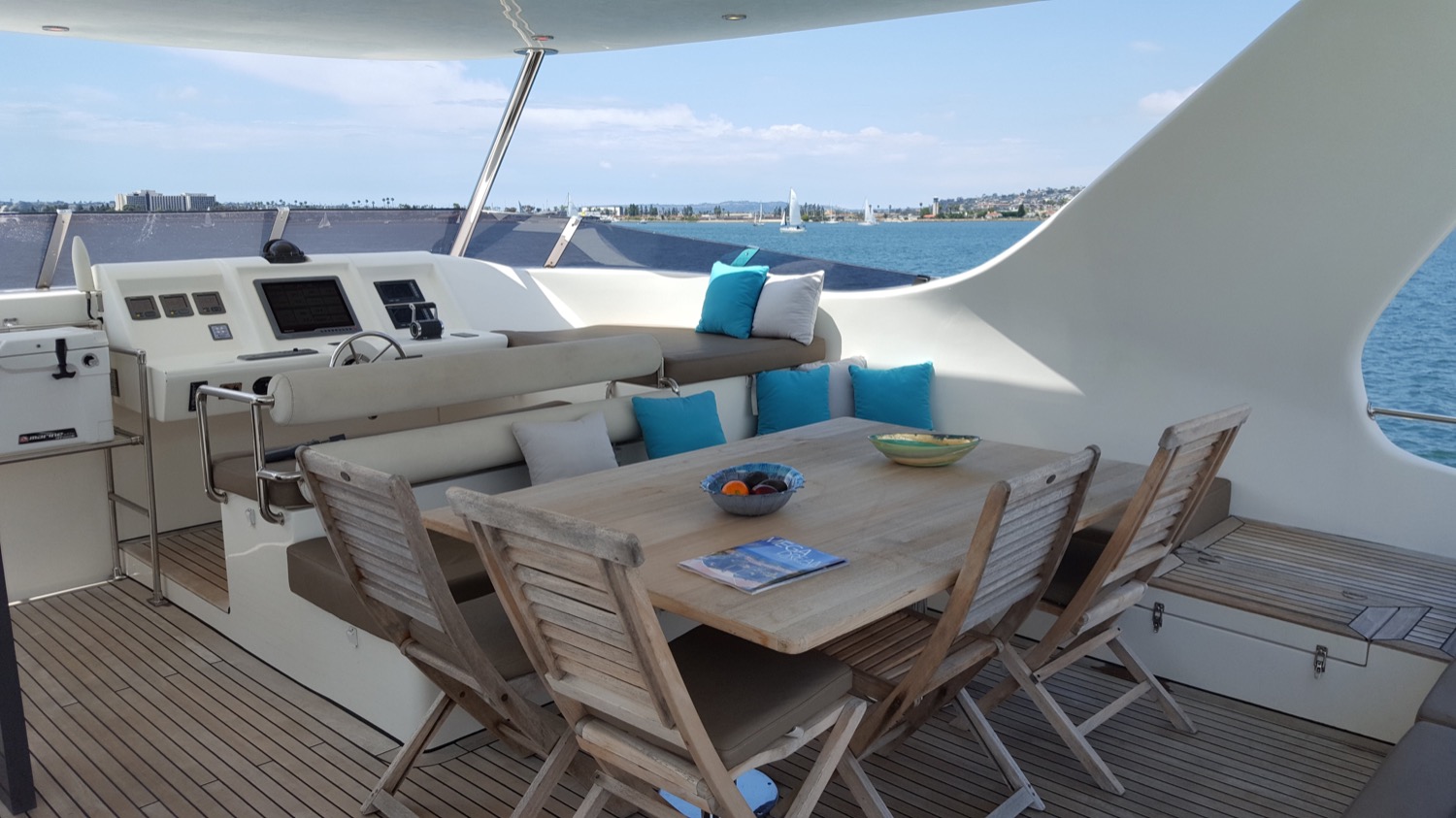 sunreef 70 power yacht for sale flybridge 110